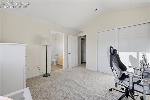 5537 Cross Creek Drive