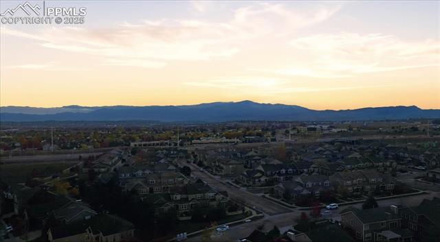 5537 Cross Creek Drive