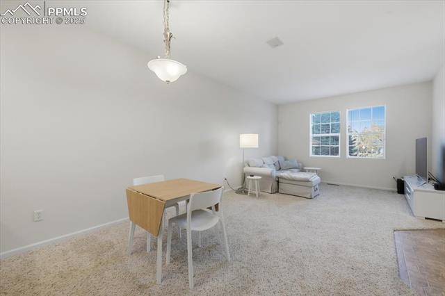 5537 Cross Creek Drive