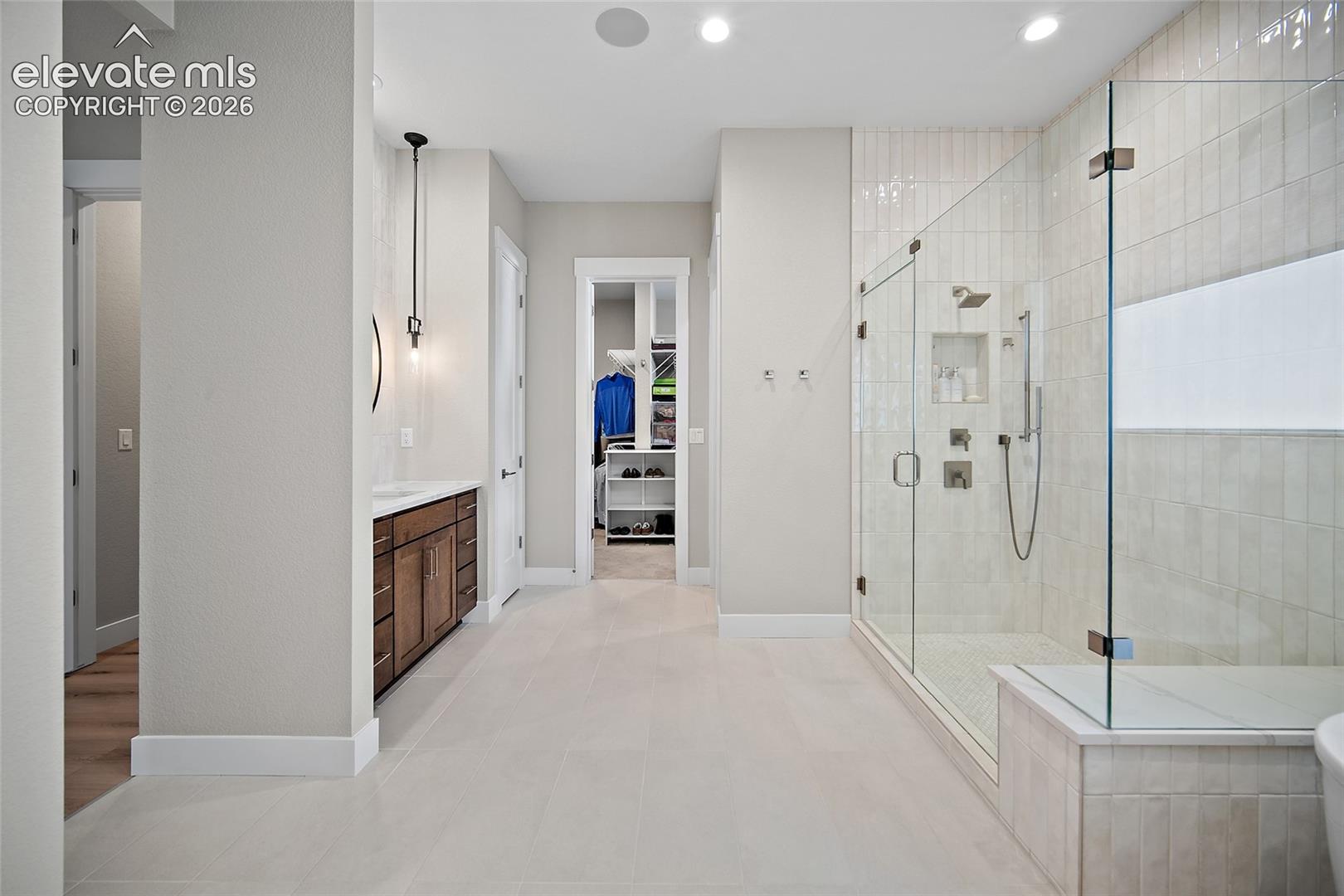 3435 Skywatch Heights