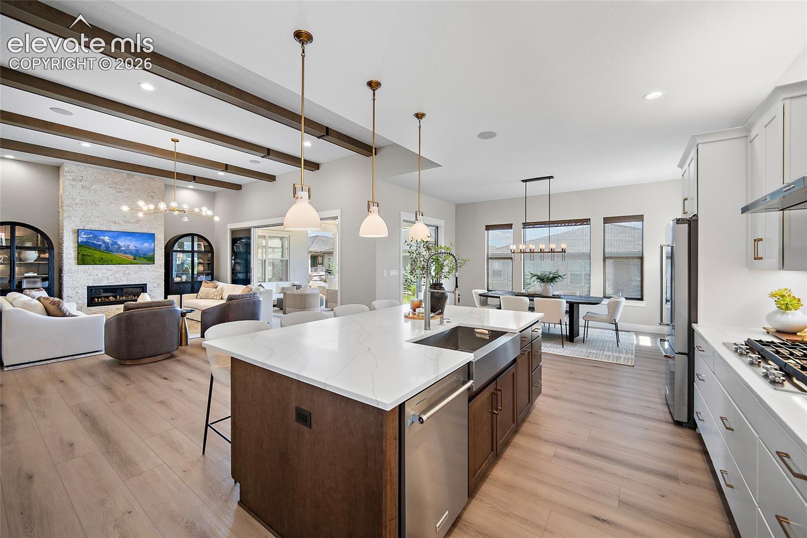 3435 Skywatch Heights