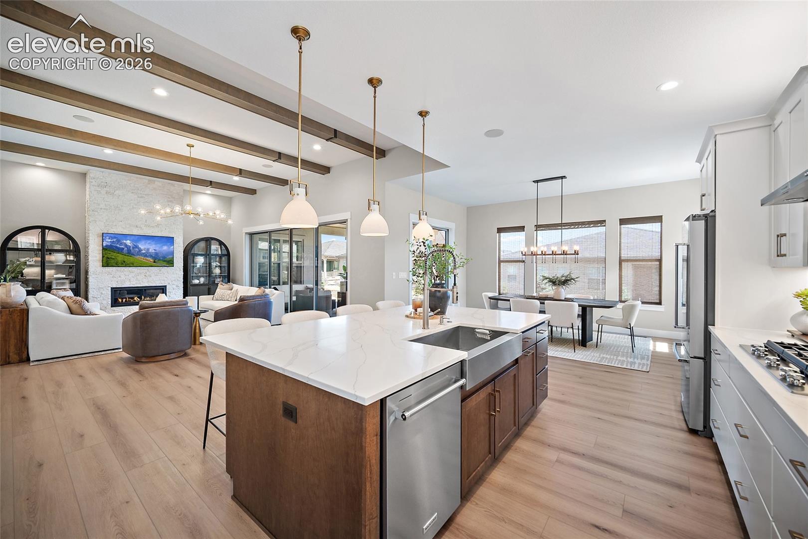 3435 Skywatch Heights