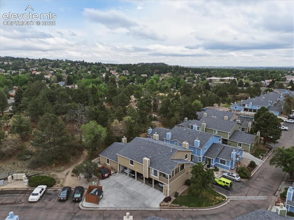 2807 Hearthwood Lane