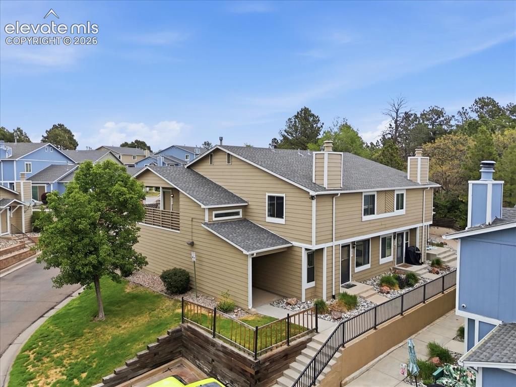 2807 Hearthwood Lane