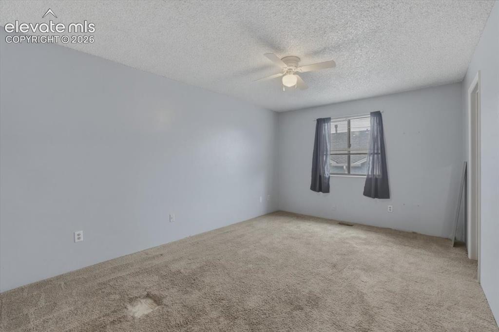 2807 Hearthwood Lane