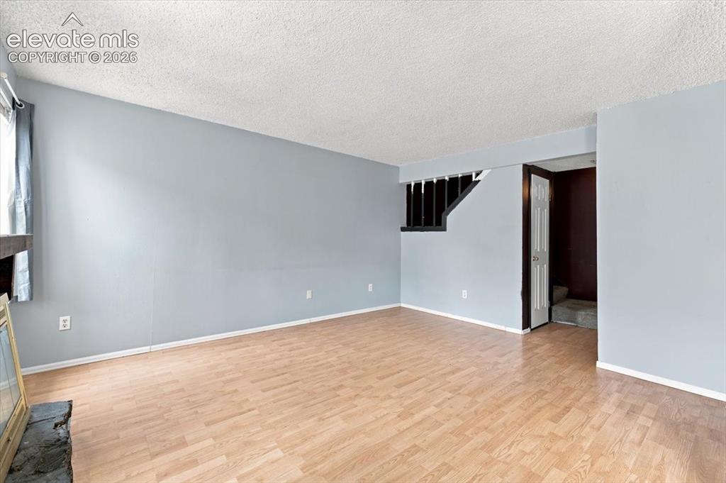 2807 Hearthwood Lane