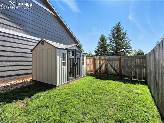 2040 Butternut Trail