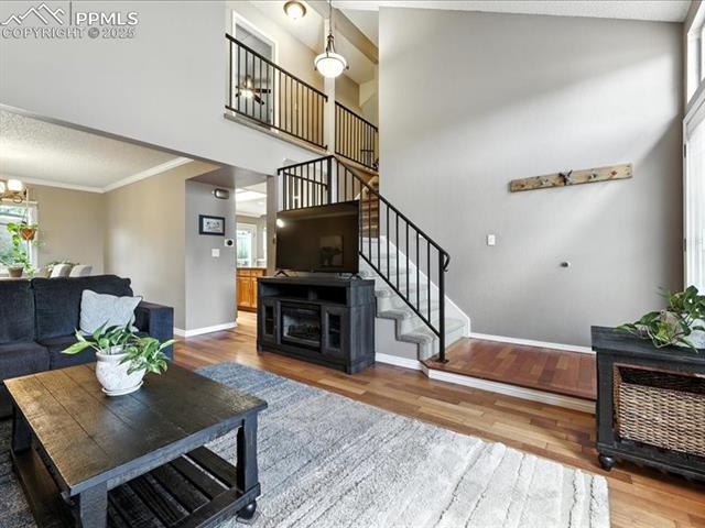 2040 Butternut Trail