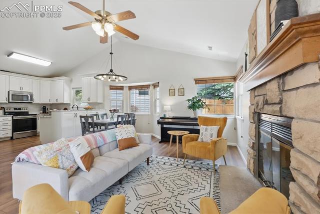 4765 Signal Rock Road