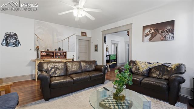 1011 W Pikes Peak Avenue