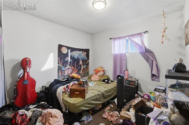 1011 W Pikes Peak Avenue