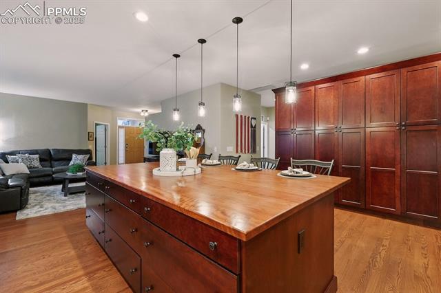 5055 Sand Hill Drive