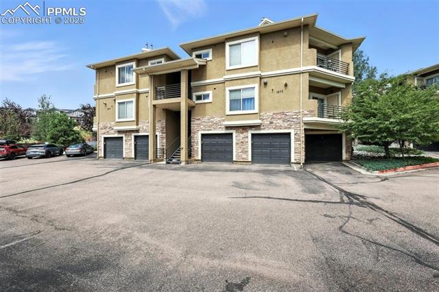 1845 W Montura View 203