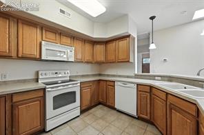 1845 W Montura View 203