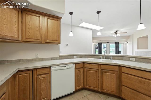 1845 W Montura View 203