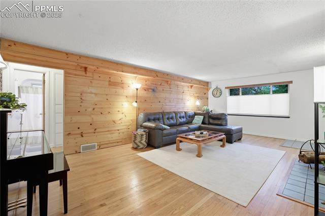 1028 N Union Boulevard