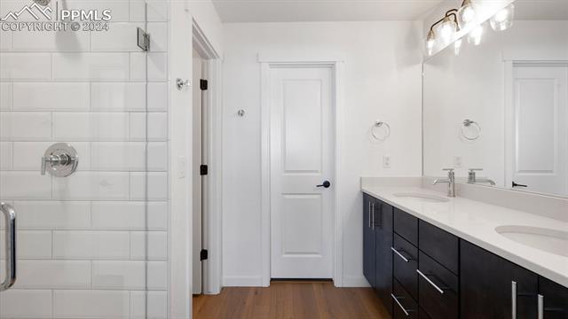 6868 Starry Night Lane