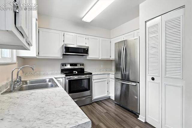 6880 Corn Tassle Drive