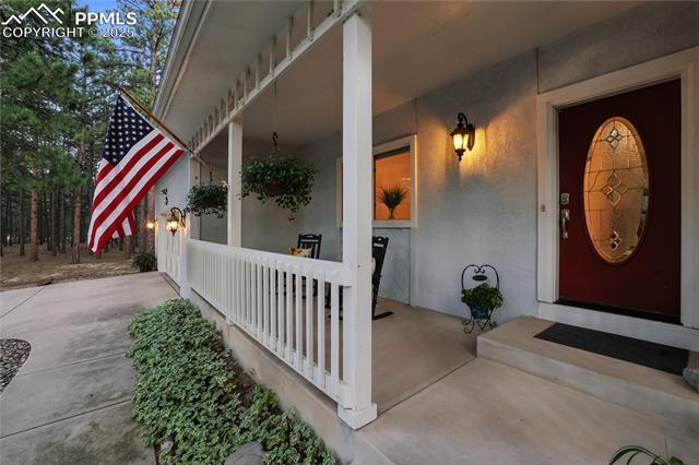 855 Pebble Creek Court