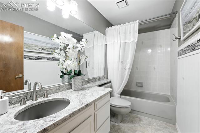 855 Pebble Creek Court