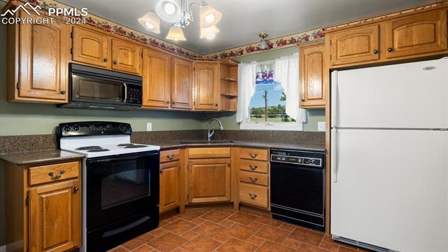 1868 Northview Drive