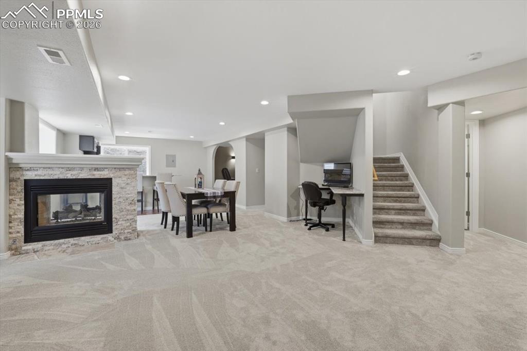 7634 S Duquesne Way