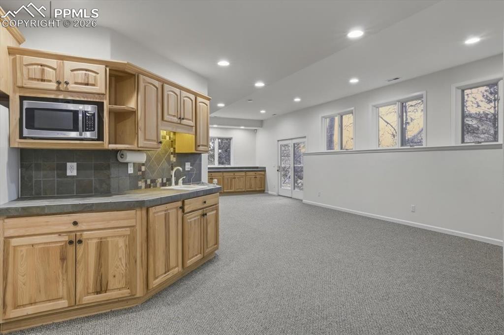 7530 Winding Oaks Drive