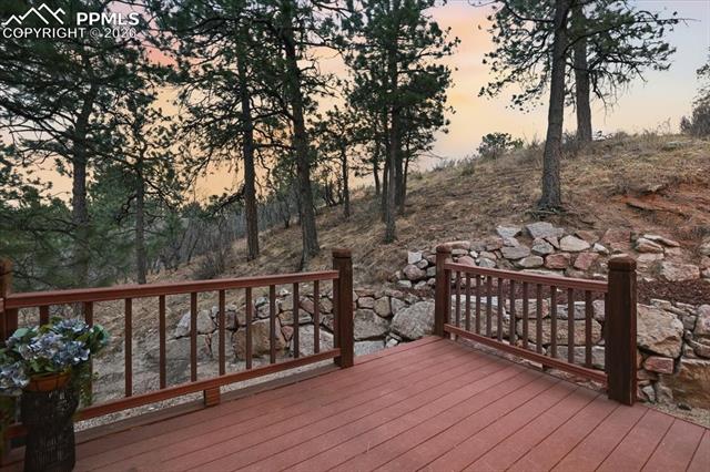 7530 Winding Oaks Drive