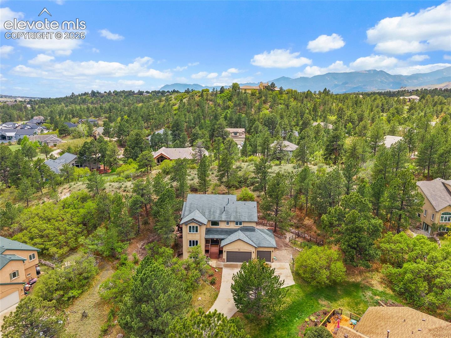 7530 Winding Oaks Drive