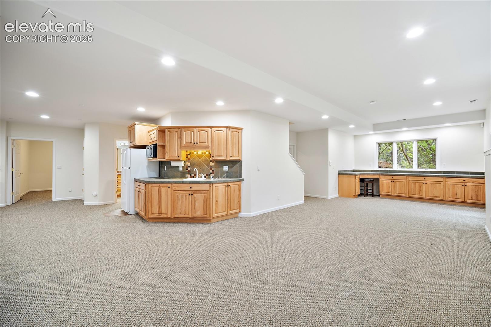 7530 Winding Oaks Drive