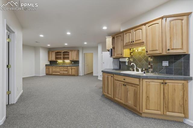 7530 Winding Oaks Drive