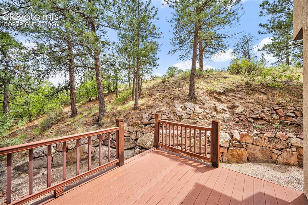 7530 Winding Oaks Drive
