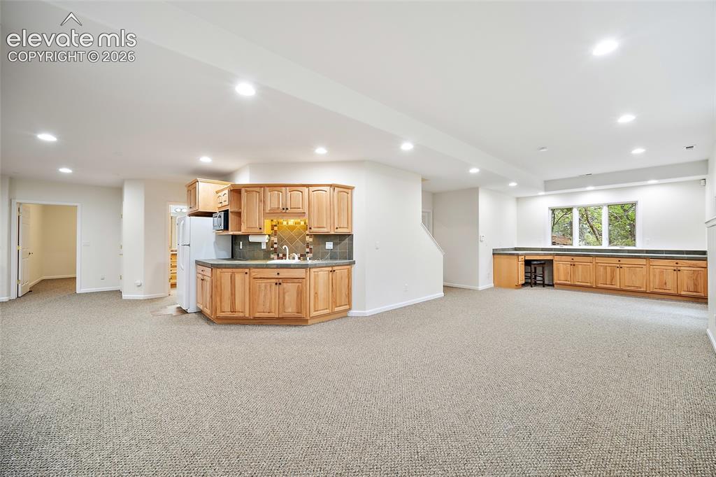 7530 Winding Oaks Drive