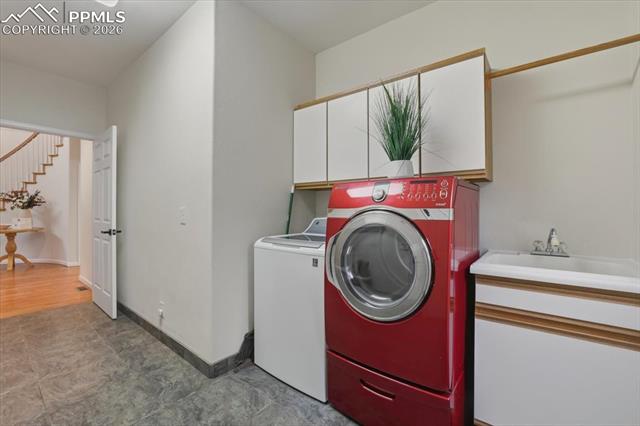 7530 Winding Oaks Drive