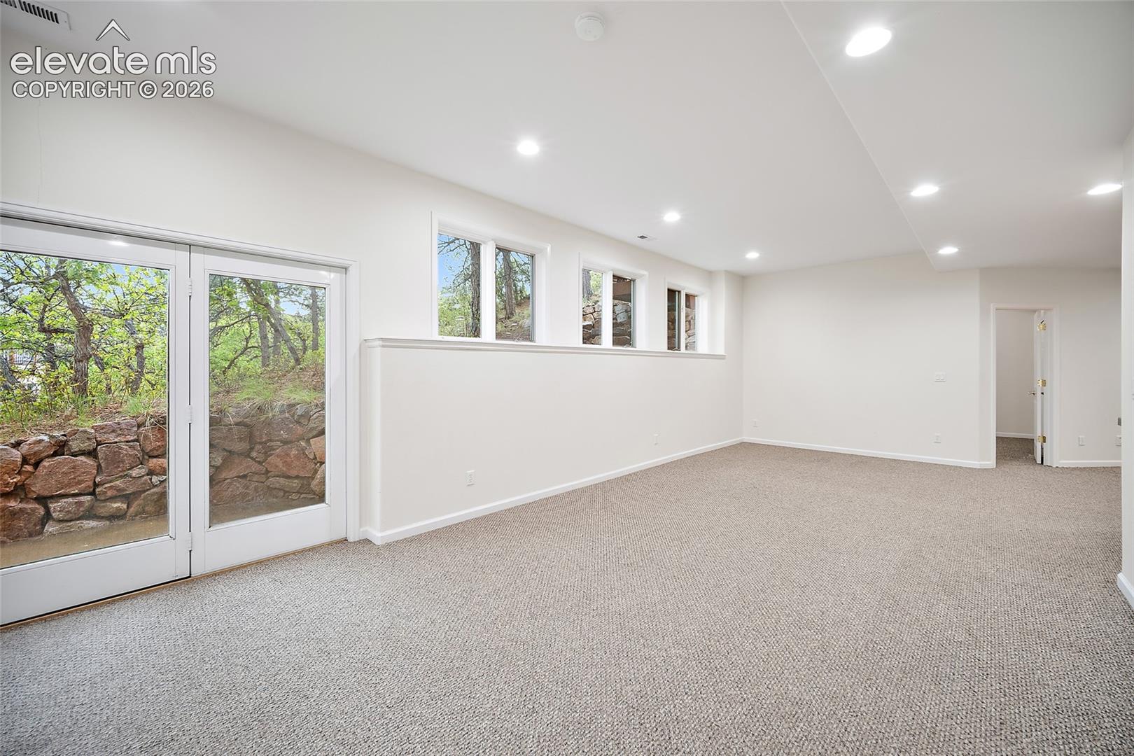 7530 Winding Oaks Drive