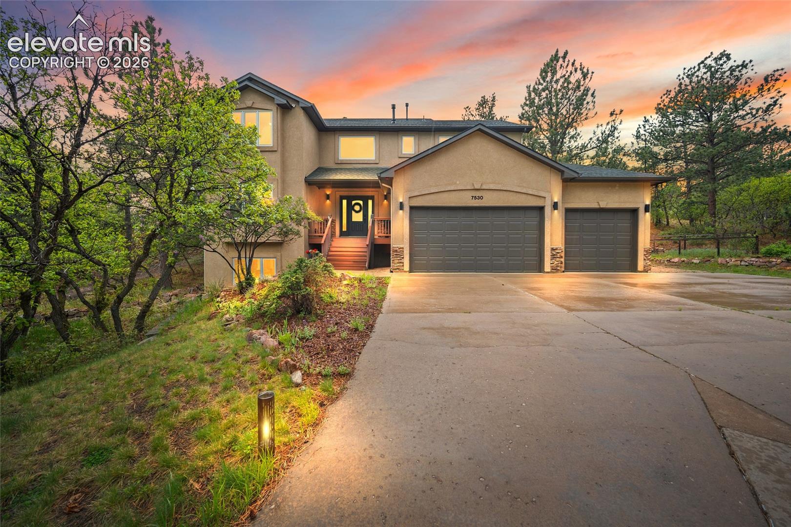 7530 Winding Oaks Drive