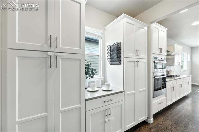 1065 Sir Barton Drive
