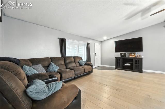 20917 Goldeneagle Drive