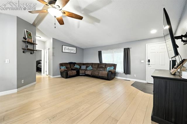 20917 Goldeneagle Drive