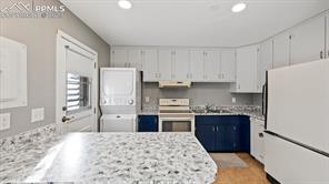 123 N Brentwood Drive