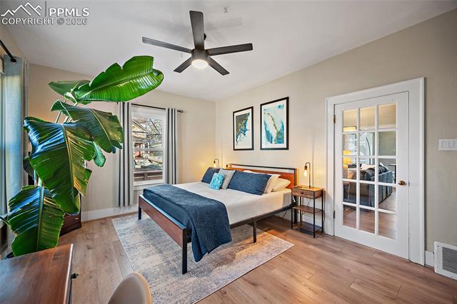 21 E Washington Street