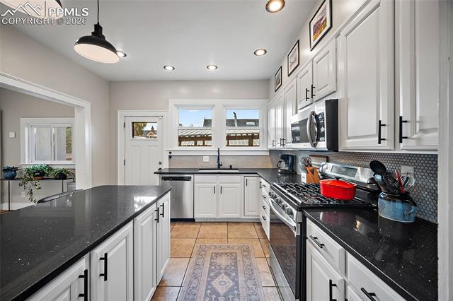 21 E Washington Street