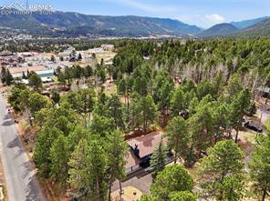 307 Evergreen Street