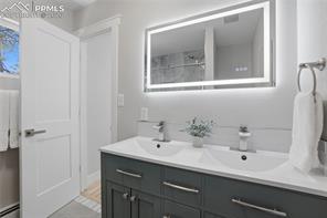 307 Evergreen Street