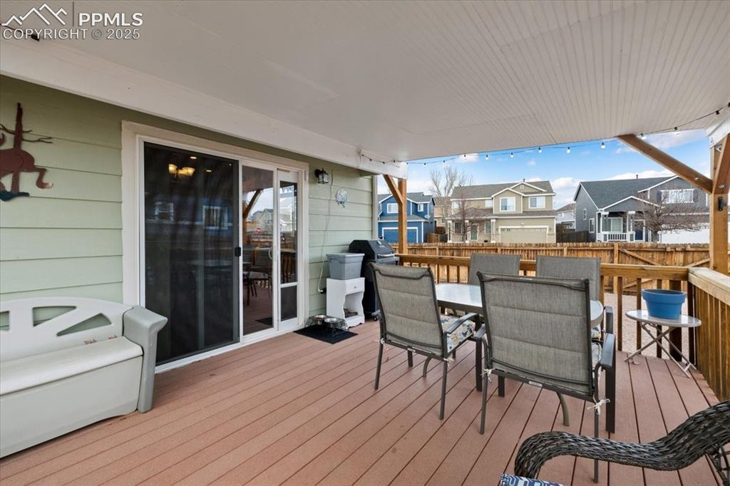 1893 Silver Meadow Circle