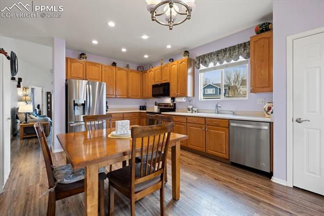 1893 Silver Meadow Circle