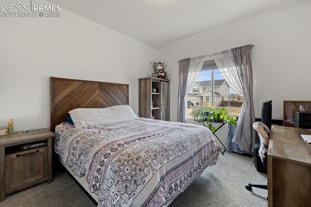 1893 Silver Meadow Circle