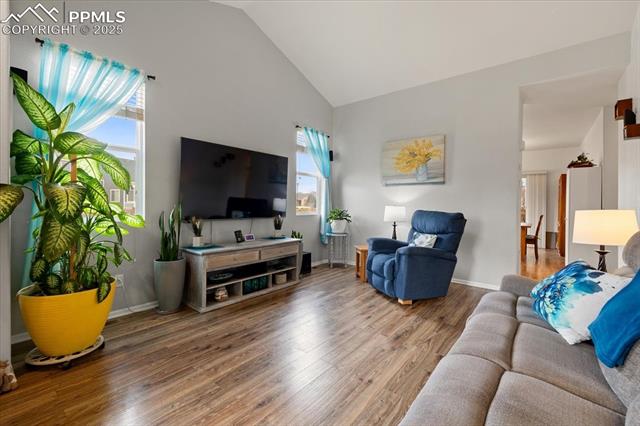 1893 Silver Meadow Circle