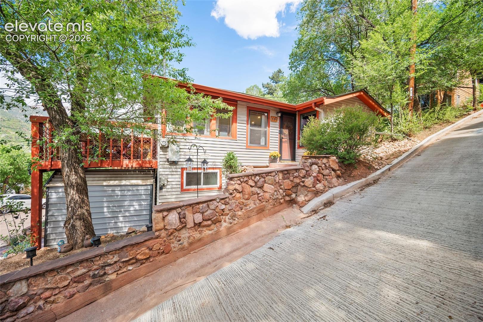 117 Pinon Lane