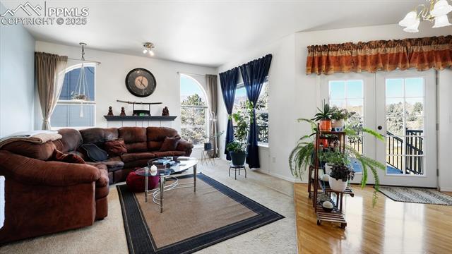656 Freemont Circle